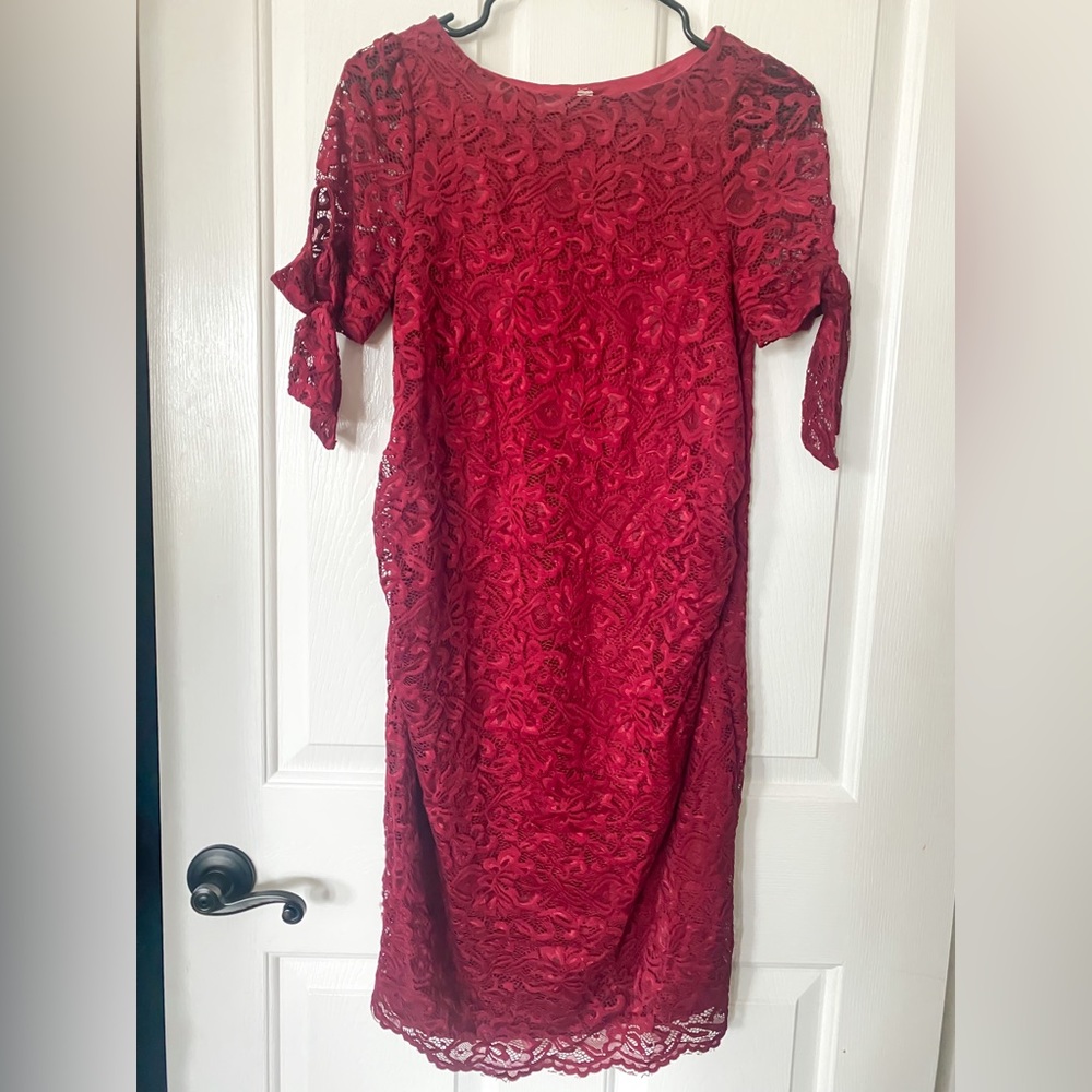 Pink Blush Lace Maternity Dress - Size Small